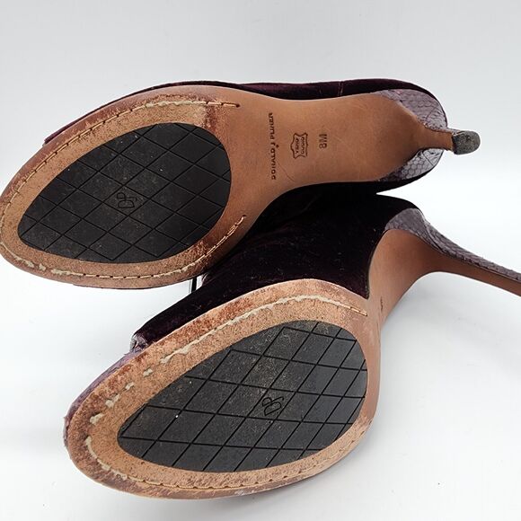 Donald Pliner Velvet Peep Toe Lace Up Bootie 8M Burgundy Ankle Witchy Whimsigoth - Picture 12 of 14